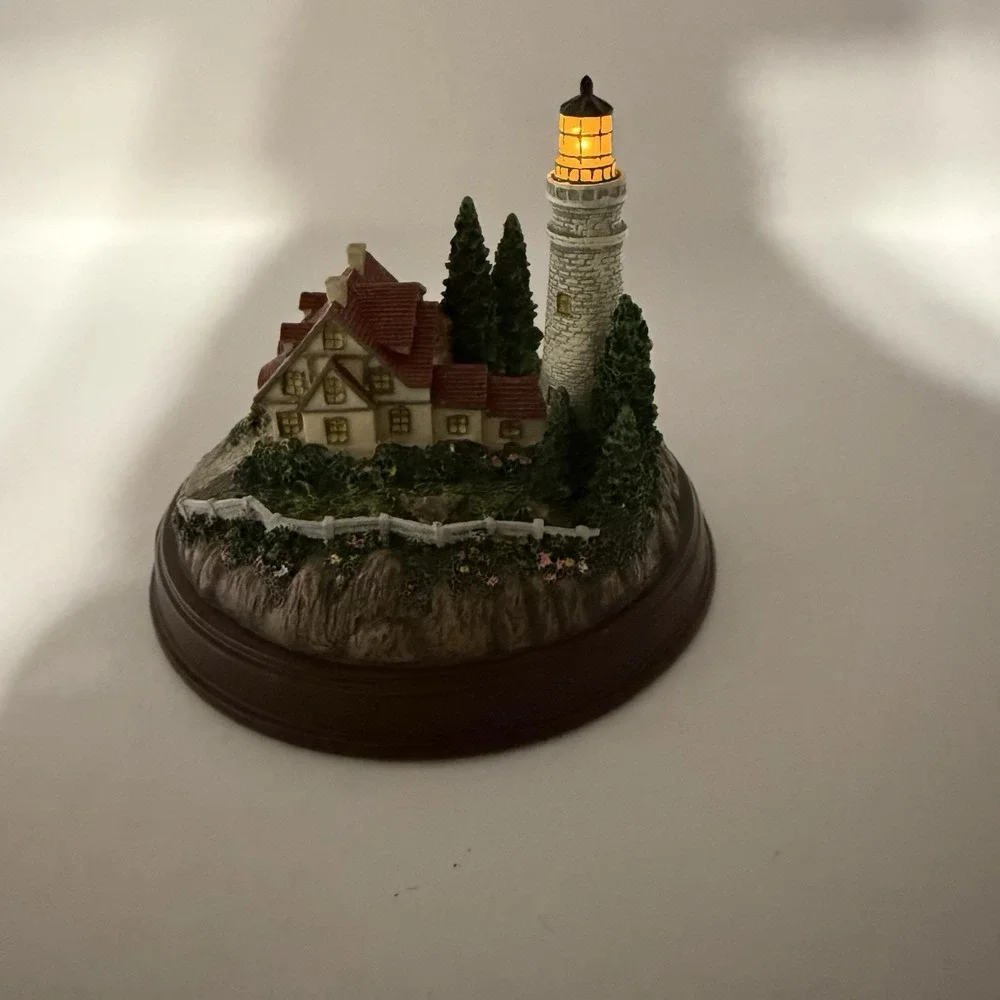 Vintage 1999 Thomas Kinkade Battery Lighted Lighthouse - Clearing Storms
